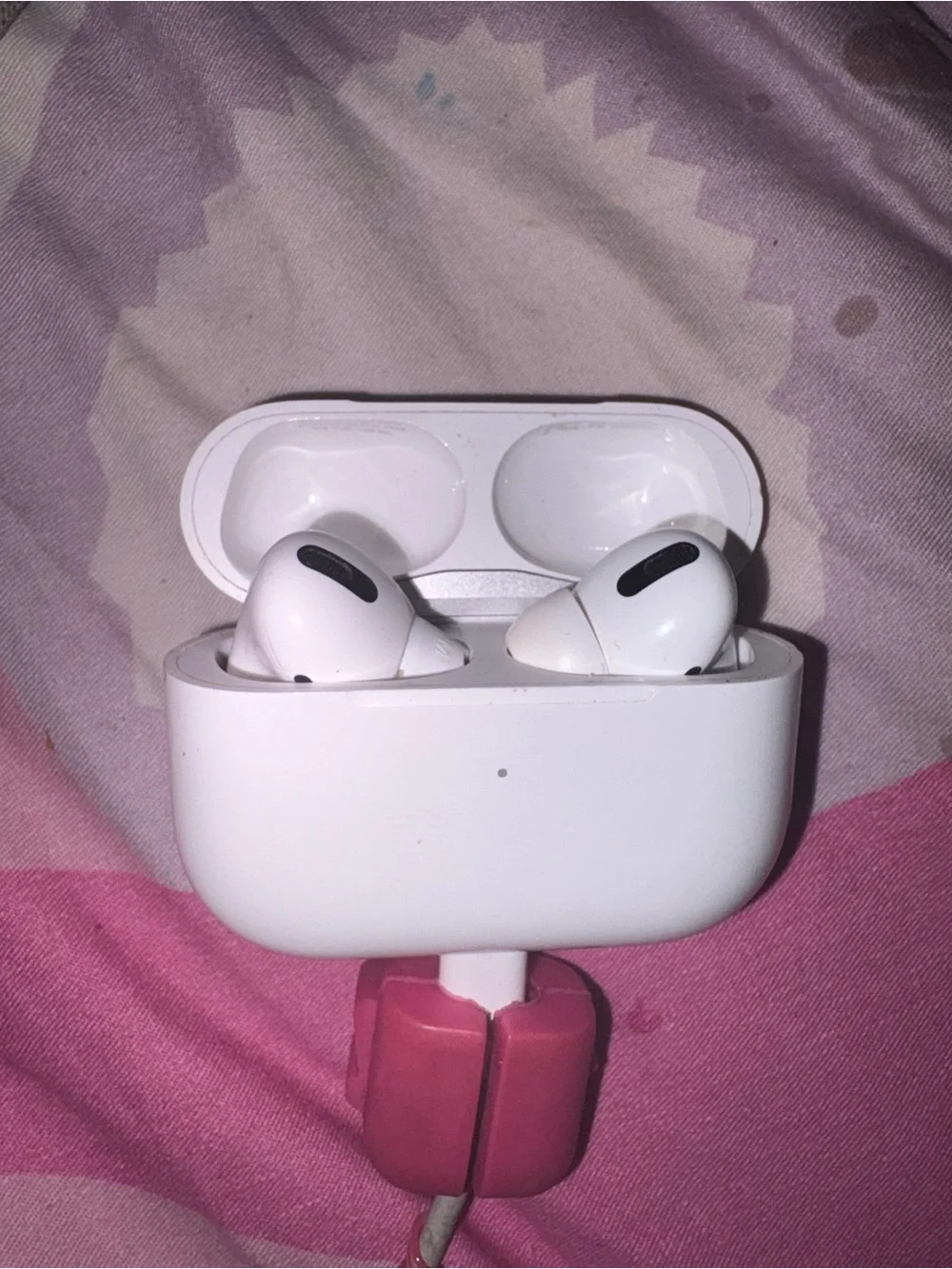 Apple White AirPods Pro with Charging Case